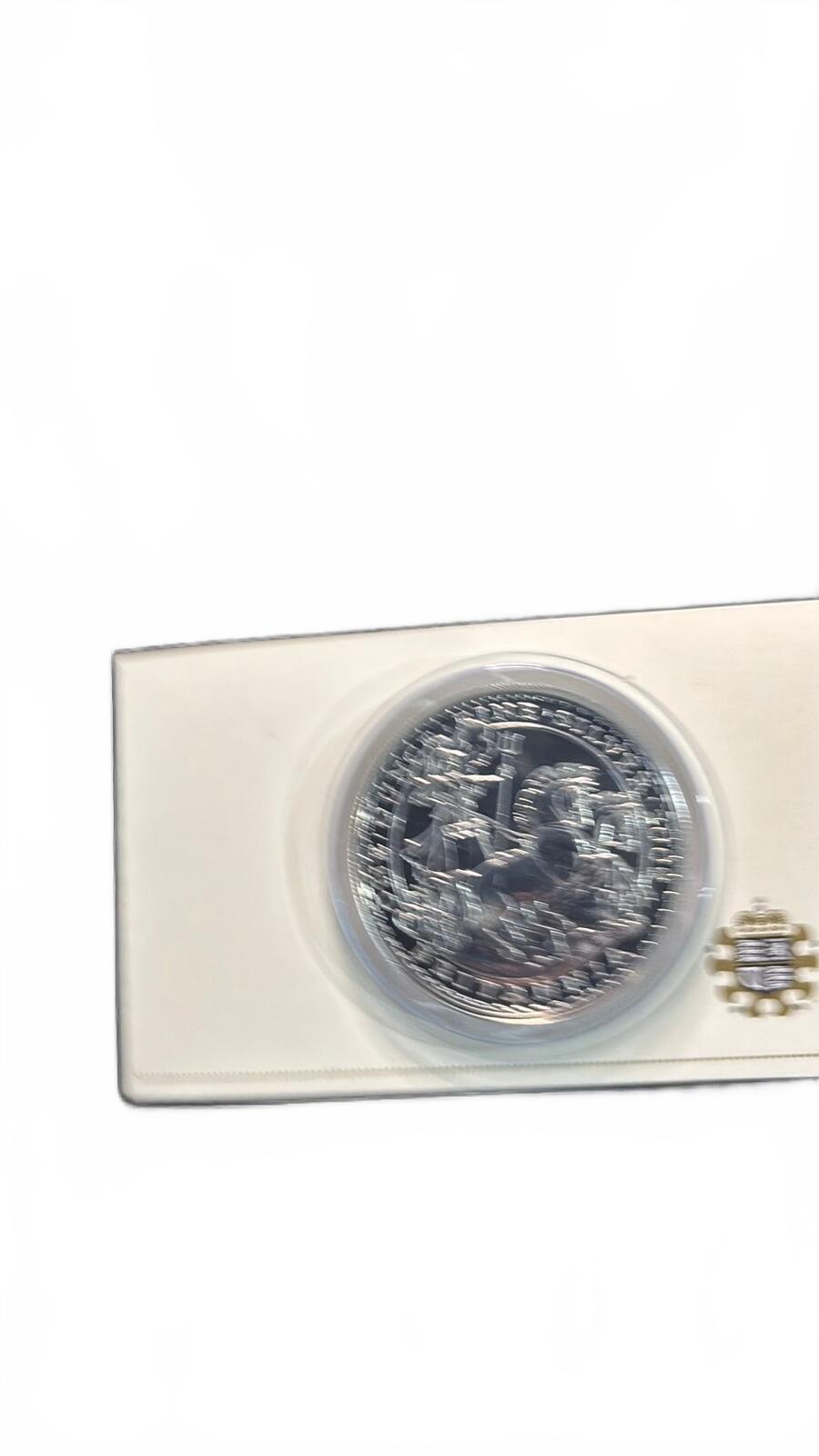 The Royal Mint 2009 1oz Silver Britannia Bullion Coin