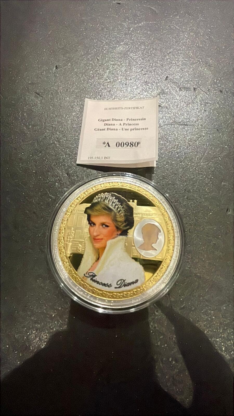 Princess Diana Copper Proof Coin 2021 - 110g Gold Plated