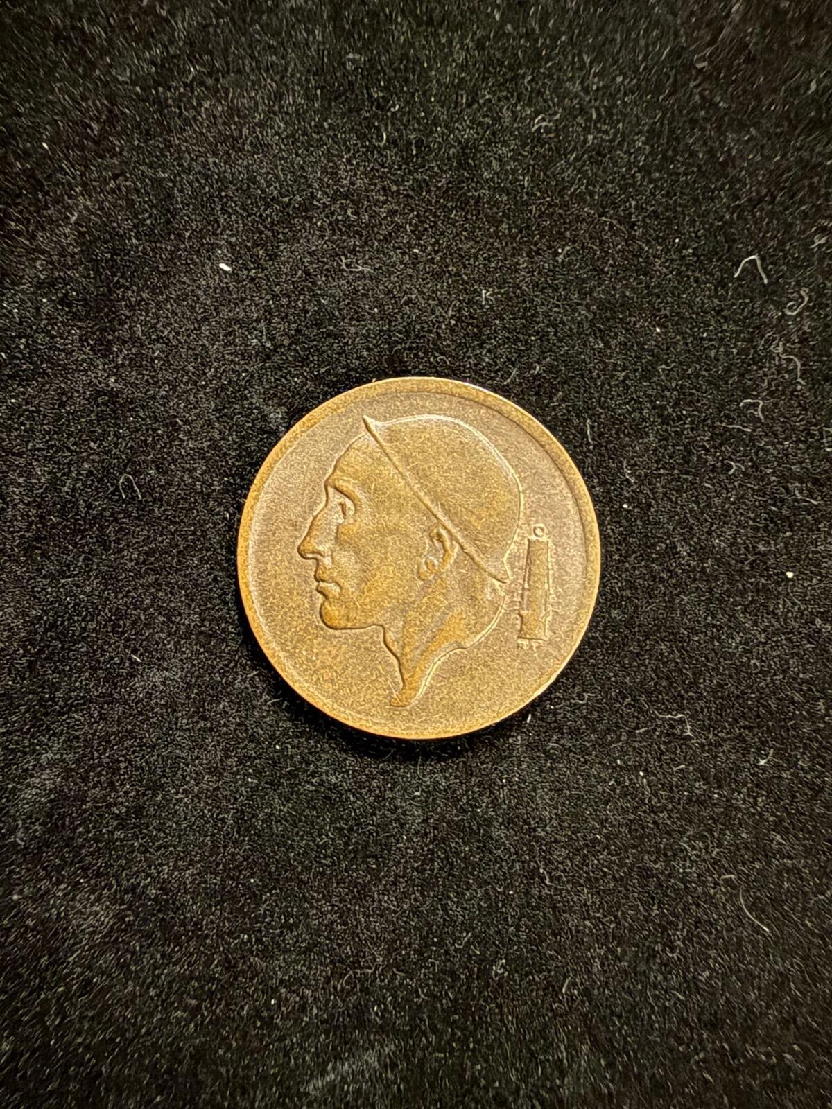 1975 Belgium 50 Centimes Copper Coin