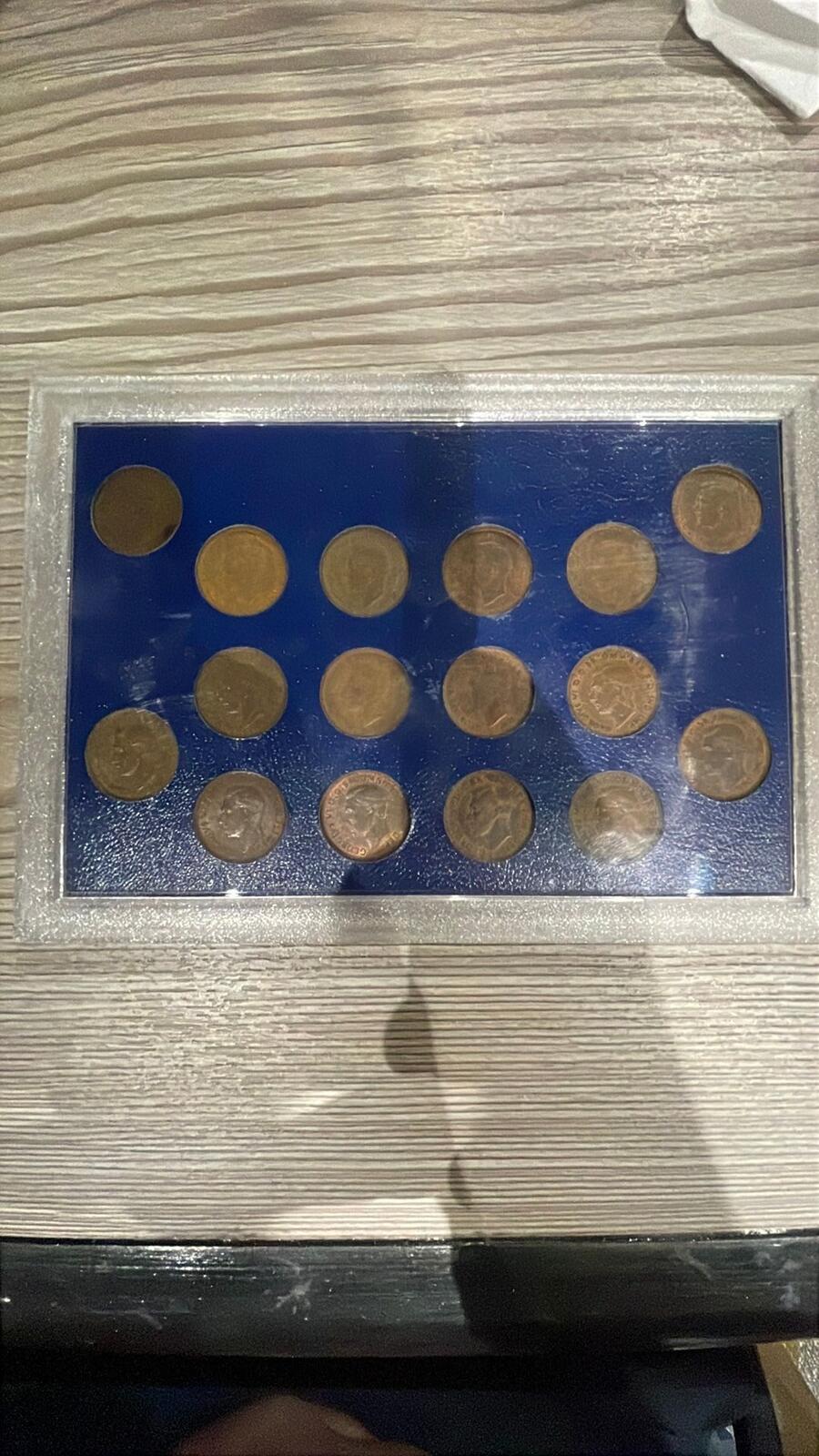 King George VI Complete Set of Farthing Coins 1937-1952