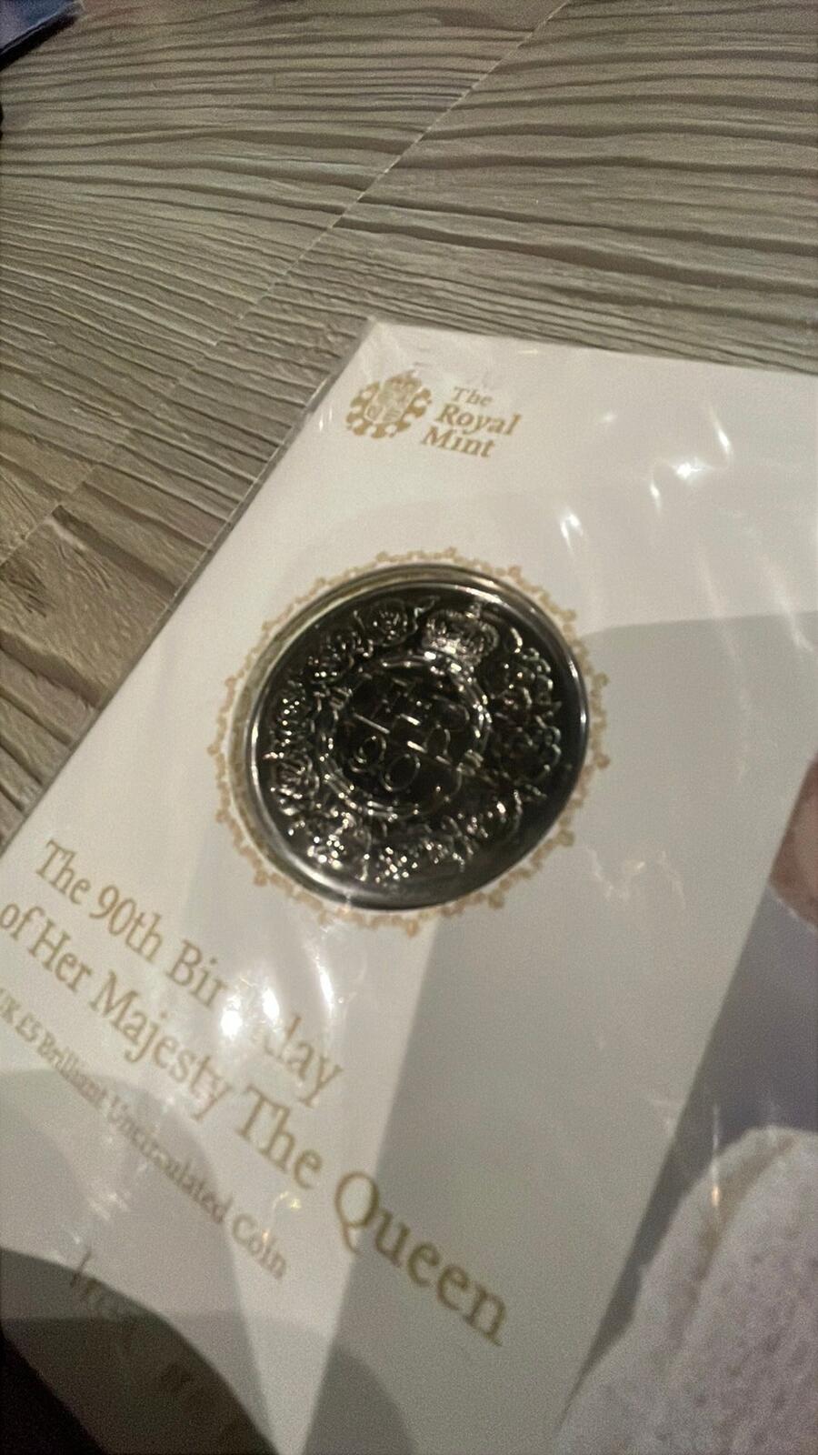 The Royal Mint 2016 UK £5 Coin 90th Birthday of Her Majesty The Queen