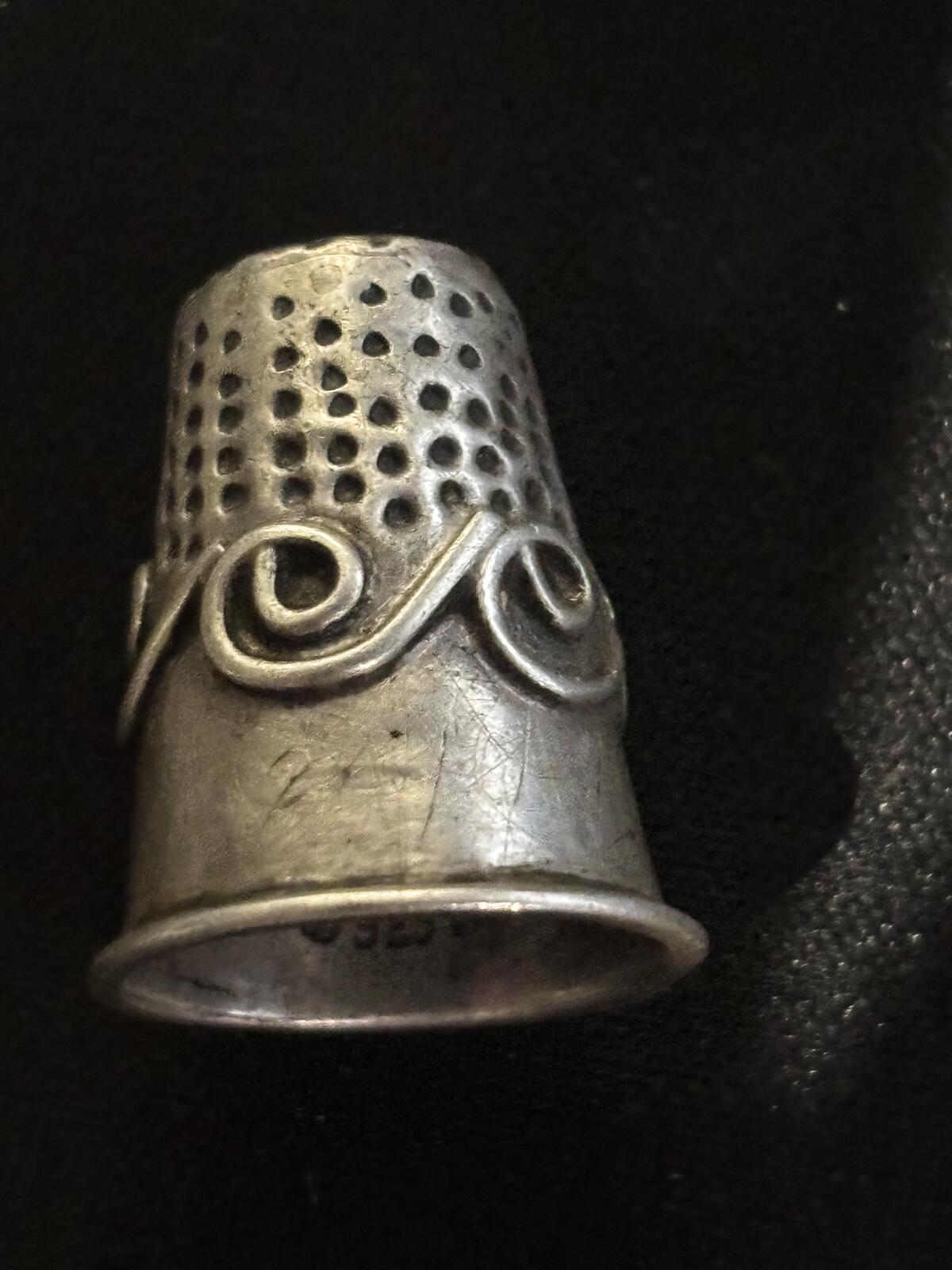 Vintage Mexico Sterling Silver Thimble with Pierced Detail