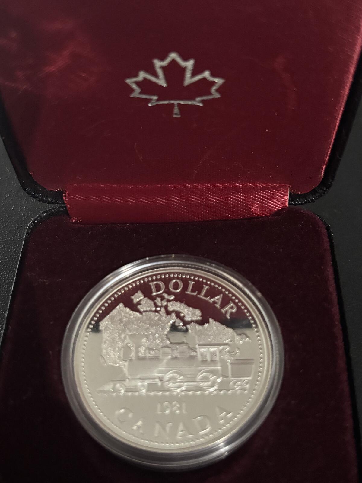 1981 Canada 50% Silver One Dollar Coin in Presentation Case