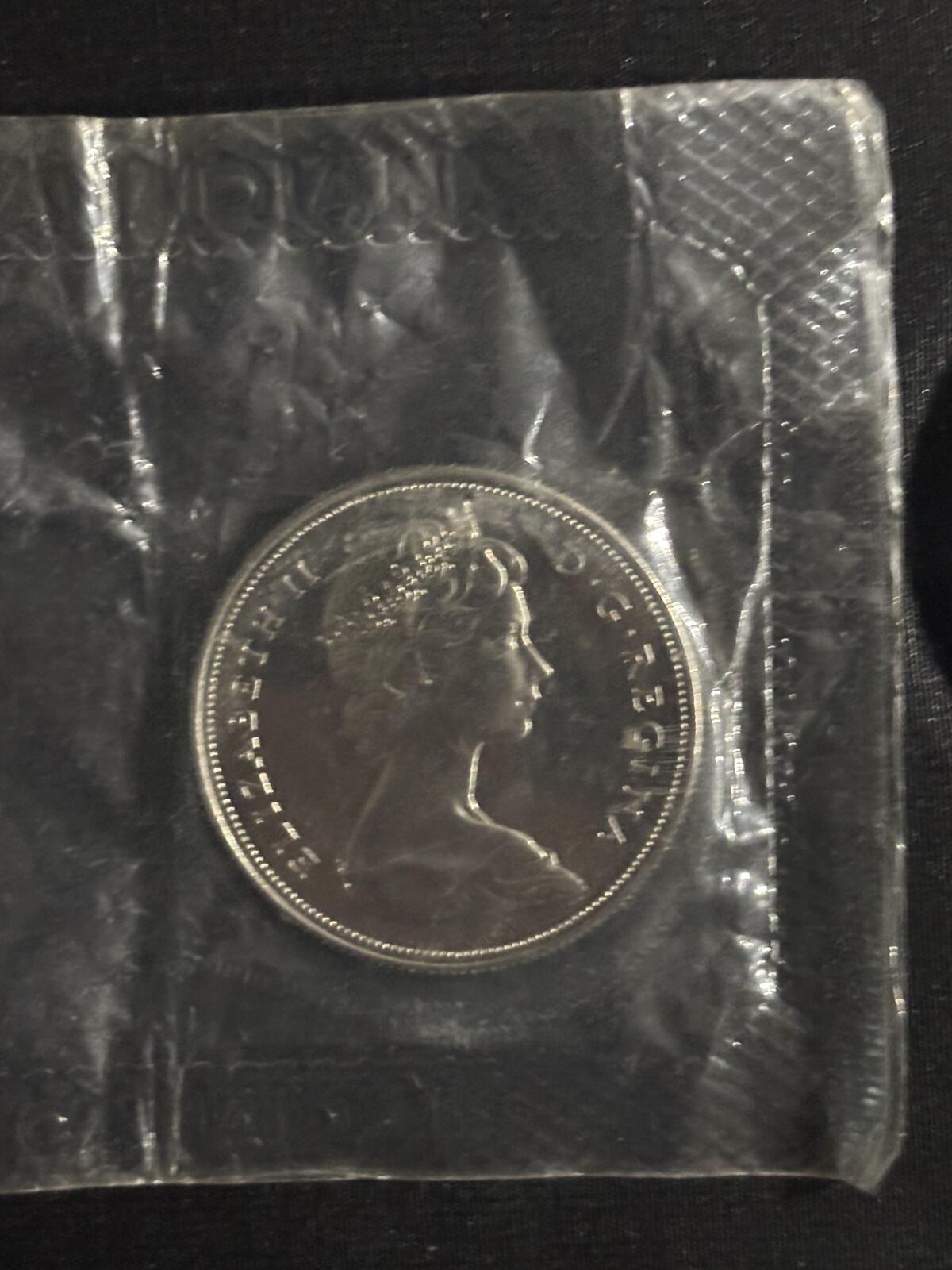 OMP Sealed 1969 Canada One Dollar Coin