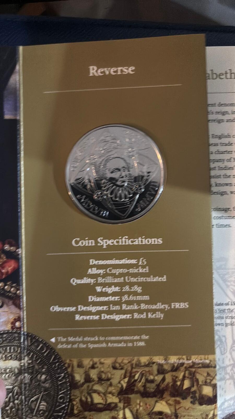 The Royal Mint Queen Elizabeth I Commemorative £5 Crown 2007 Copper Coin