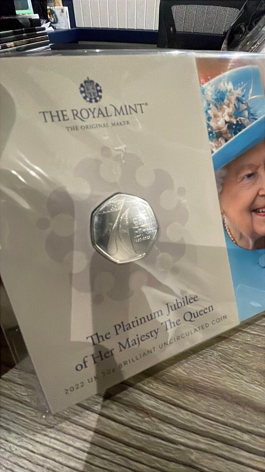 The Royal Mint 2022 Platinum Jubilee UK 50p Brilliant Uncirculated Coin