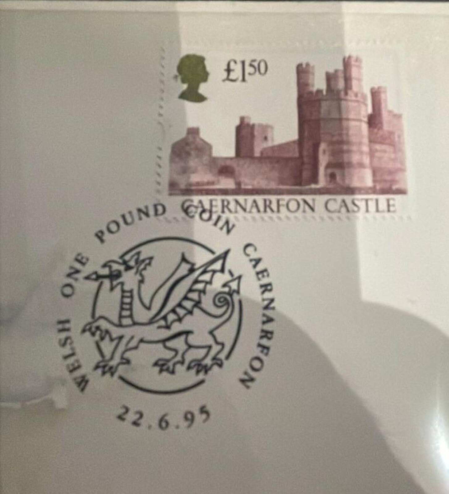 Welsh One Pound Commemorative Coin 1995 with Caernarfon Castle Design