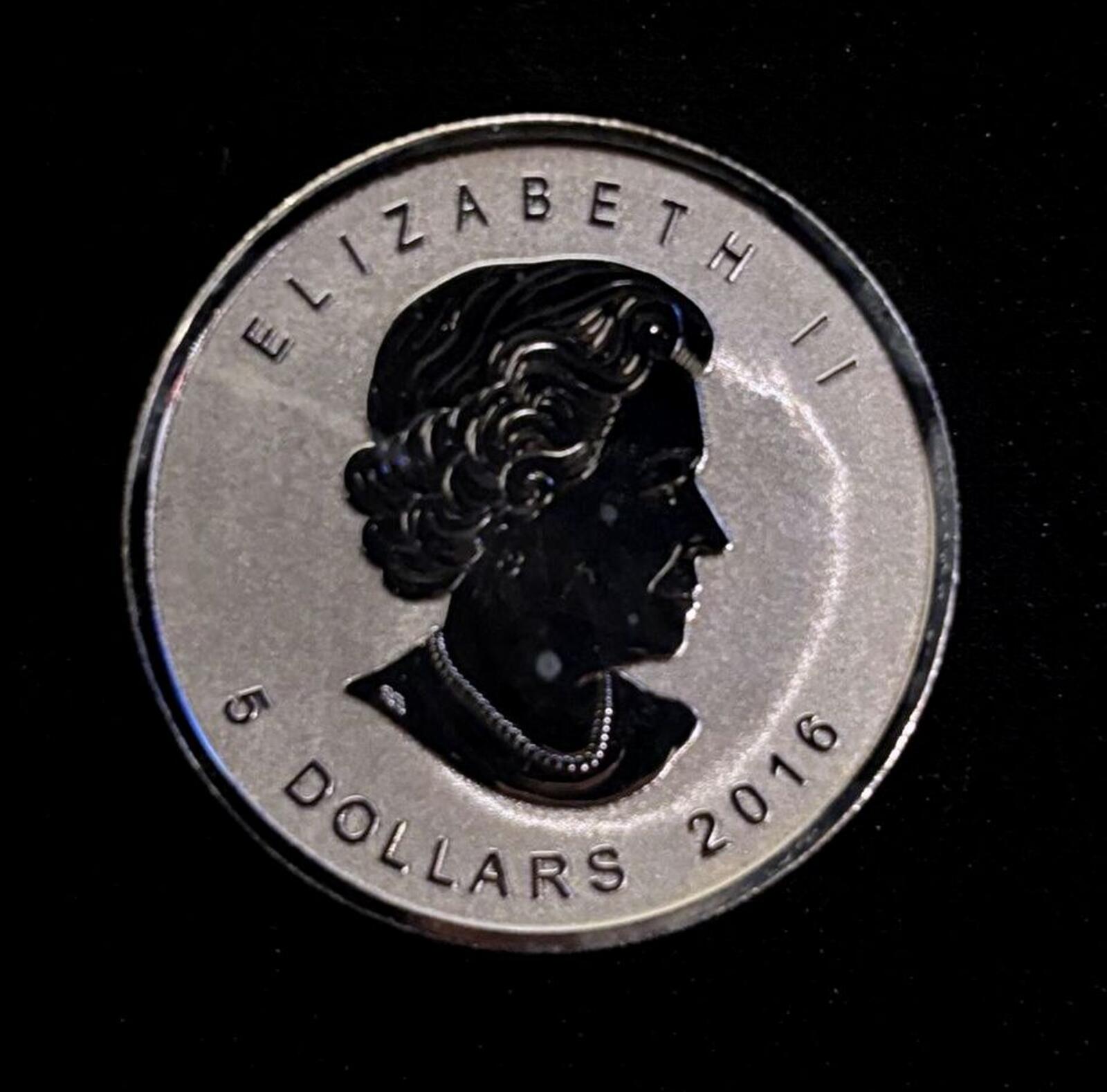 2016 Canada 1 oz Silver Maple Leaf $5 Coin Bigfoot Privy